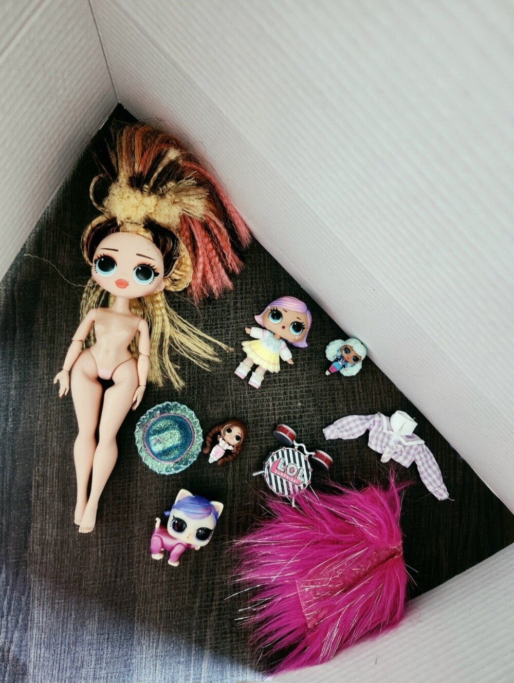 L.O.L. Surprise! Doll & Accessory Set – Pink, Yellow, Purple